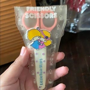 SOLD💕Sanrio “ Little Twin Stars” scissors 🌟 1976